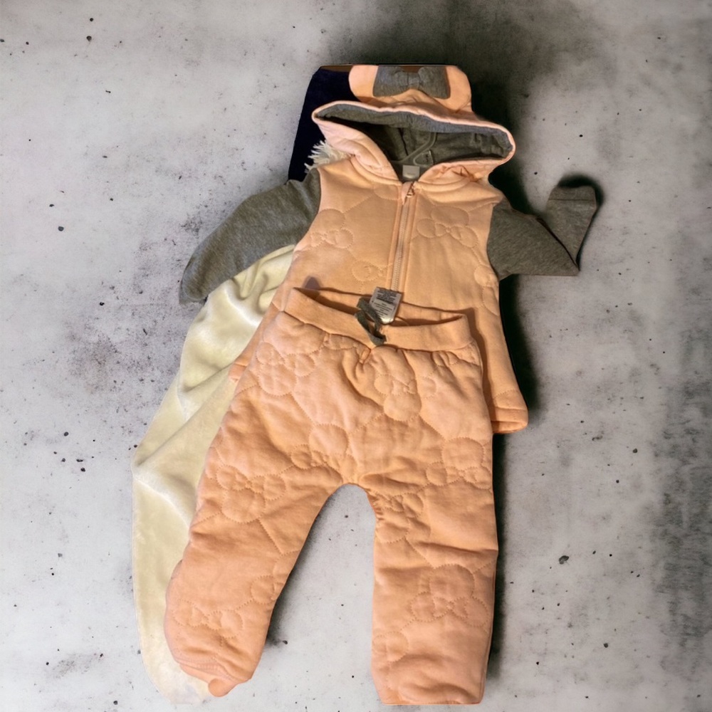 Pink Disney sweater outfit